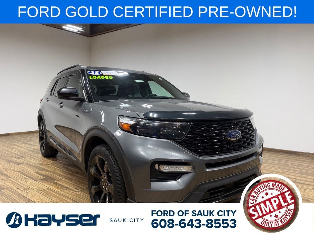 2023 Ford Explorer ST-Line in Gray — front three-quarter view